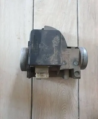 Volvo S40, V40 Mass air flow meter 1275245 0281002074