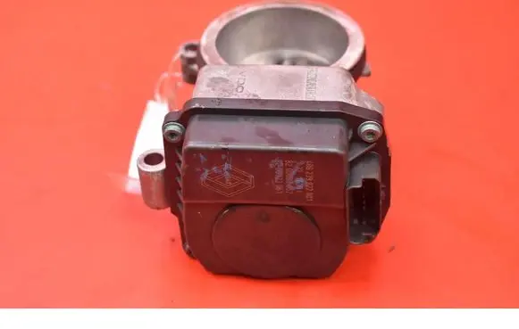 Renault Laguna II Throttle body valve 8200063652