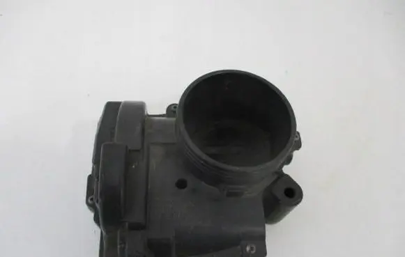 Mini One - Cooper Coupe R56 Throttle body valve V757669780-04