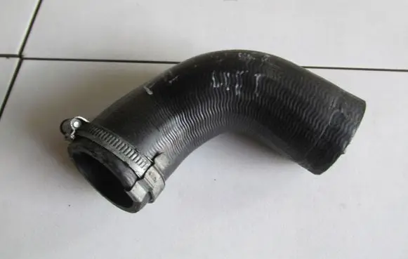 Ford Focus Air intake hose/pipe