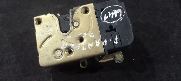 Peugeot Partner Front door lock