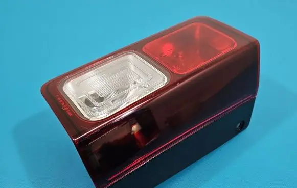 Renault Trafic III (X82) Rear bumper light 265598248R IMPRK1550841