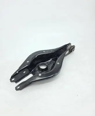 Rear upper control arm/wishbone