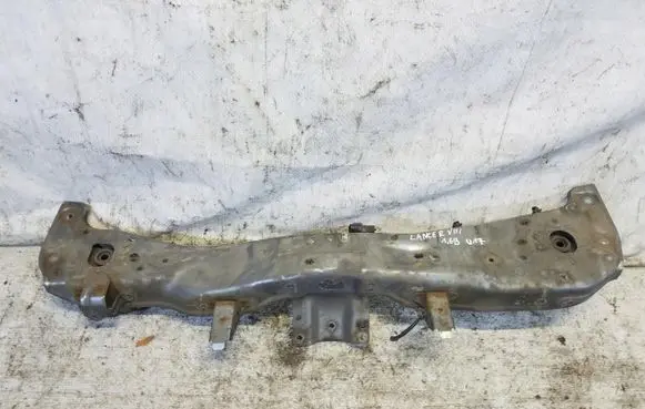 Mitsubishi Lancer VIII Radiator support slam panel