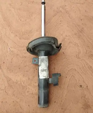 Volvo V40 Front shock absorber/damper 31360946