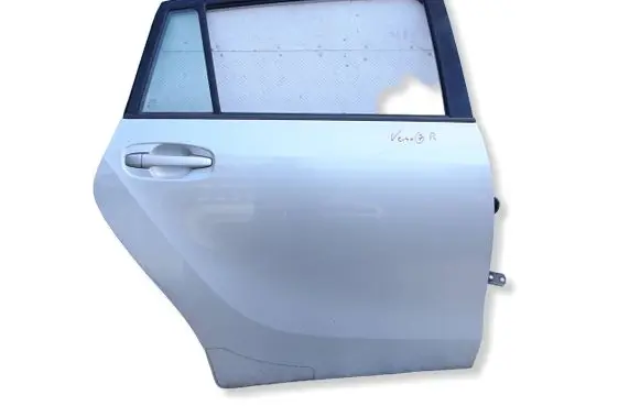 Toyota Verso Rear door QR3B