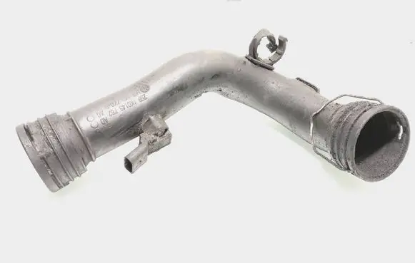 Intercooler hose/pipe