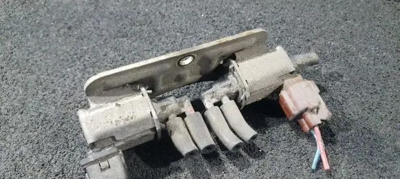 Mitsubishi Galant Turbo solenoid valve