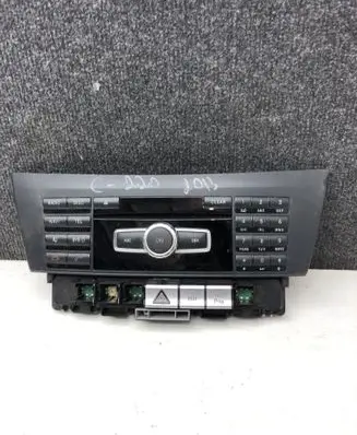 Mercedes-Benz C W204 Hazard light switch A2049058701