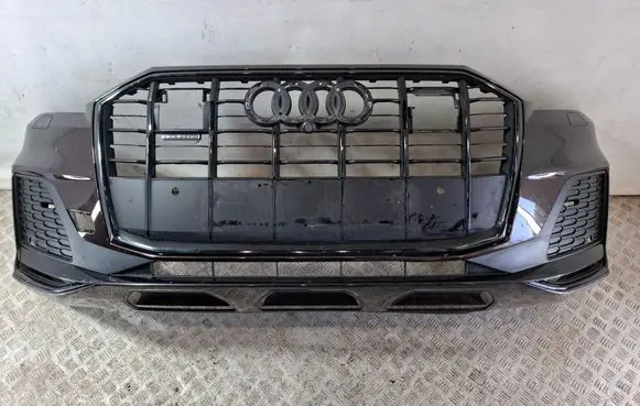Audi Q7 4M Front bumper 4M0807733 4M0807733F 4M0807096G