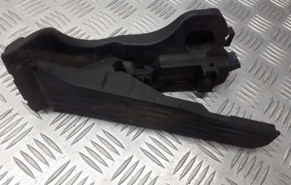 Skoda Octavia Mk2 (1Z) Accelerator throttle pedal 1K1721503P