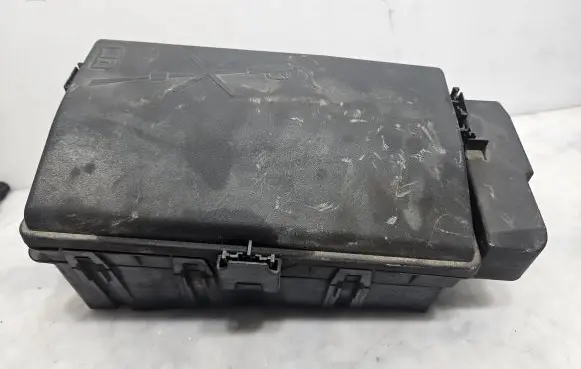 Opel Insignia A Fuse box set 1327588206