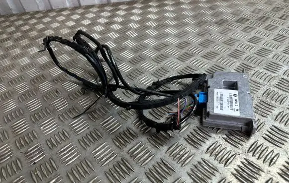 BMW X5 F15 Camera control unit module 6839769 16B300VA3642