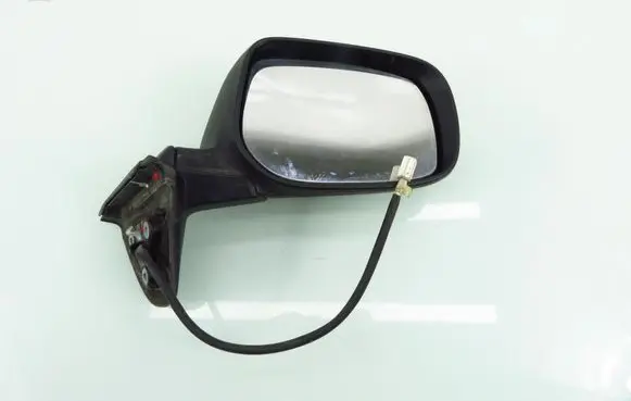 Toyota Auris 150 Front door electric wing mirror 
