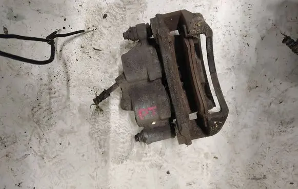 Mercedes-Benz Sprinter W901 W902 W903 W904 Rear brake caliper 