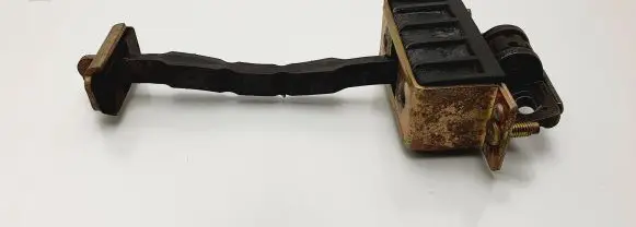 Mercedes-Benz E W211 Front door check strap stopper