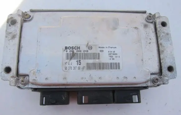 Citroen C3 Engine control unit/module 9637838780 0261206246