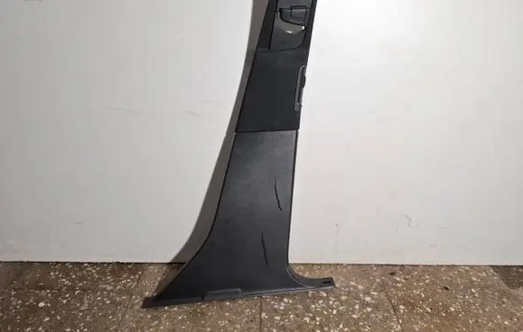 (B) pillar trim (top)