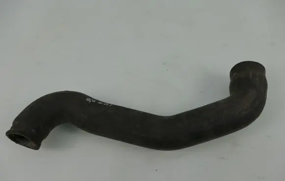 Mercedes-Benz Sprinter W901 W902 W903 W904 Engine coolant pipe/hose