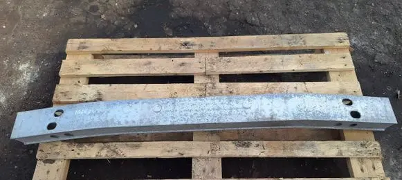 Toyota Prius (NHW20) Rear bumper cross member