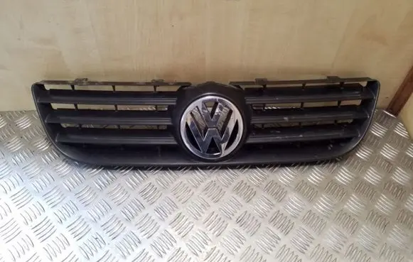 Volkswagen Polo IV 9N3 Front bumper upper radiator grill 6Q0853653E 1T0853601