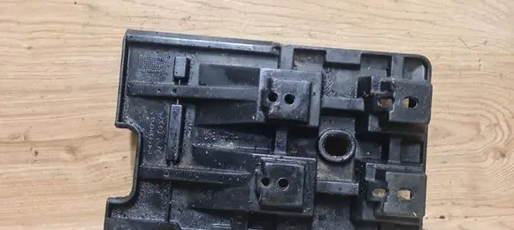 Volvo S40, V40 Battery tray 864204