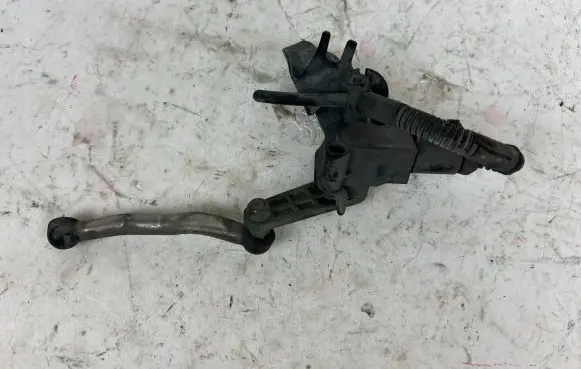Audi A4 S4 B8 8K Front air suspension height level sensor 8K0941286N