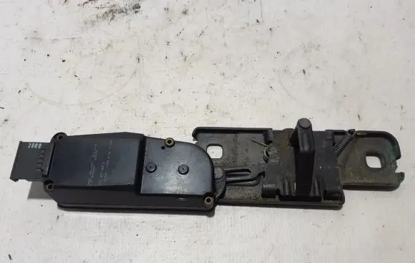 Audi Q5 SQ5 Loading door lock 4F9827383D