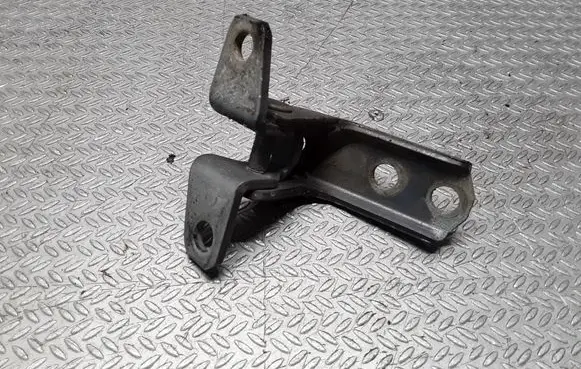 Peugeot 4007 Front door upper hinge