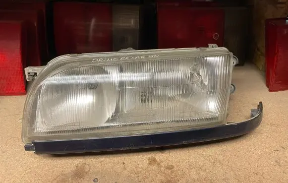 Nissan Primera Headlight/headlamp 10024551A