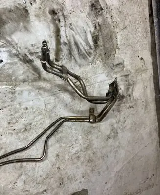 Volvo XC70 Fuel line pipe 
