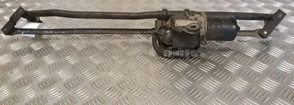 Iveco Daily 35 - 40.10 Front wiper linkage and motor