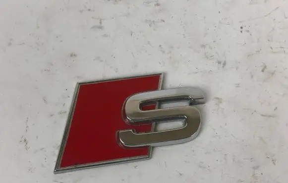 Audi A6 S6 C7 4G Manufacturers badge/model letters 