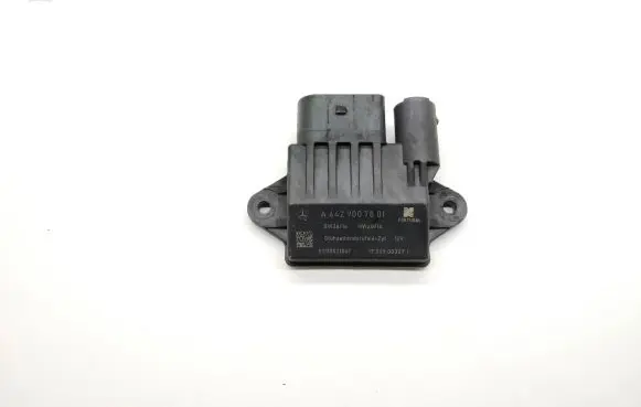 Mercedes-Benz GLK (X204) Glow plug pre-heat relay A6429007801 E2110021041 17005003271