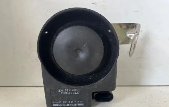 Audi Q5 SQ5 Alarm system siren 1K0951605C F005V00327