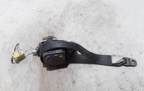 Volkswagen Caddy Front seatbelt