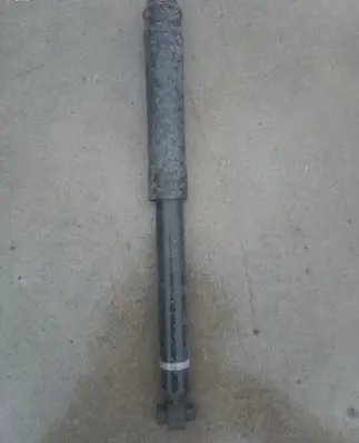 Toyota Prius (XW30) Rear shock absorber/damper
