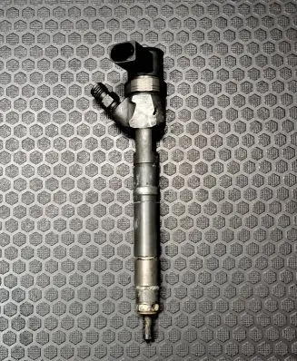 Mercedes-Benz S W220 Fuel injector A6130700887