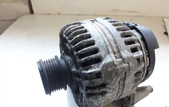 Audi A4 S4 B7 8E 8H Generator/alternator 06F903023J
