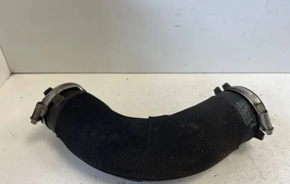 Audi A7 S7 4G Air intake duct part 4G0145737R