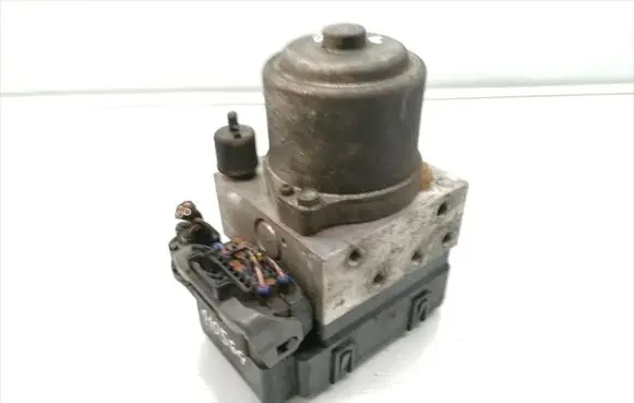Mitsubishi Pajero Sport I ABS Pump 244604132172