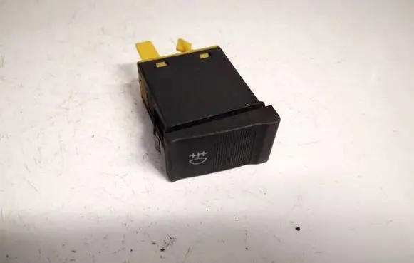 Fog light switch