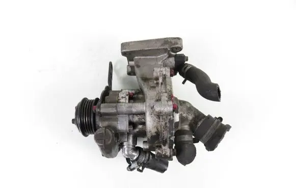 Ford Mondeo Mk III Power steering pump 
