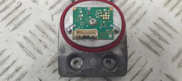 Mercedes-Benz C W205 LED ballast control module 