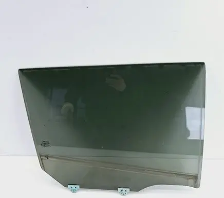 Nissan Leaf II (ZE1) Rear door window glass