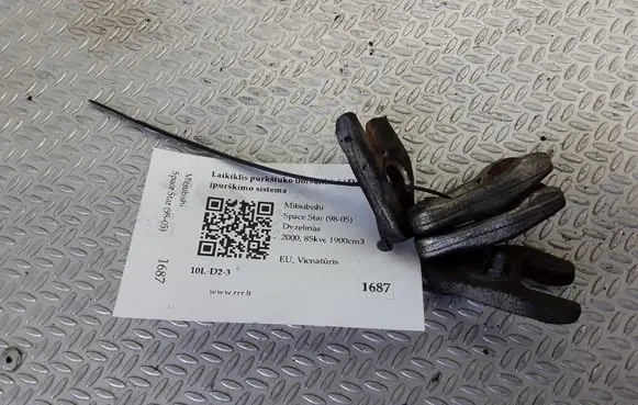 Mitsubishi Space Star Fuel Injector clamp holder