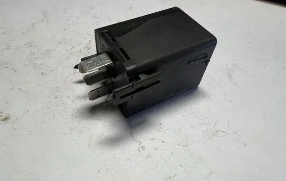 Volvo S40, V40 Other relay 05070502 811265