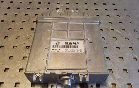 Ford Galaxy Engine control unit/module 028906021HC 0281001737 28SA3507