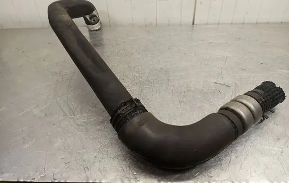 KIA Carens II Intercooler hose/pipe 2826627400