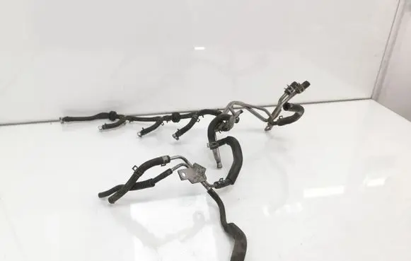 Mazda 6 Fuel return line/hose 